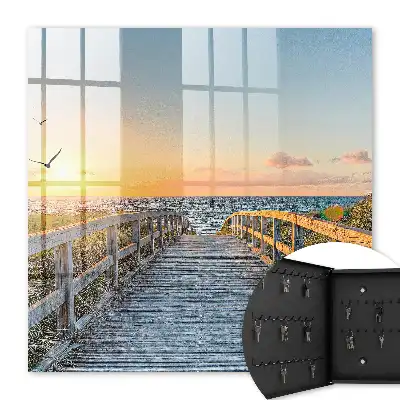 Pad naar zonsondergang langs de oceaan