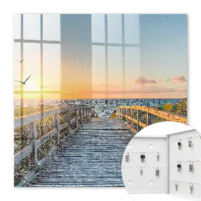 Pad naar zonsondergang langs de oceaan