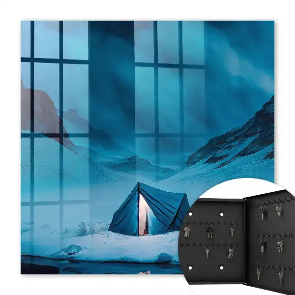Blauwe nacht met verlichte tent