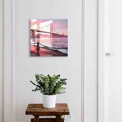 De stadsbrug in roze kleuren