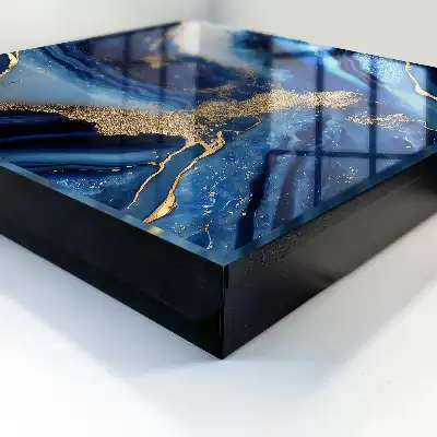 Dynamisch patroon met marineblauwe strepen