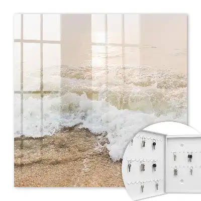 Zeegolf met zonnestralen