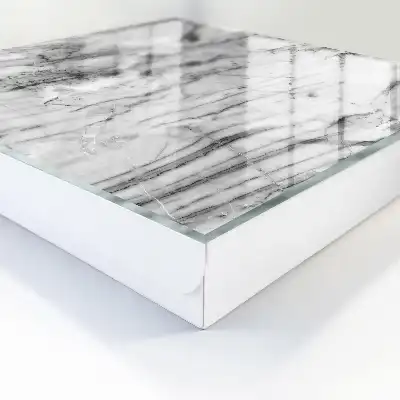 Marmerlook wanddecoratie met contrastrijk design