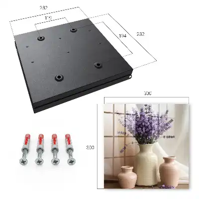 Bloemen in een crèmekleurige vaas