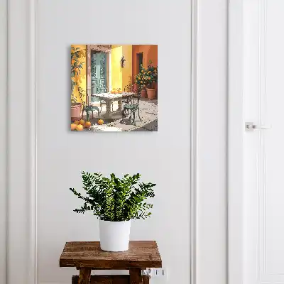 Zonnige patio met sinaasappelbomen