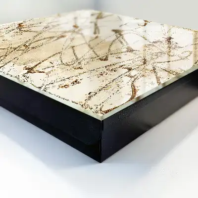 Abstracte compositie met een heldere achtergrond