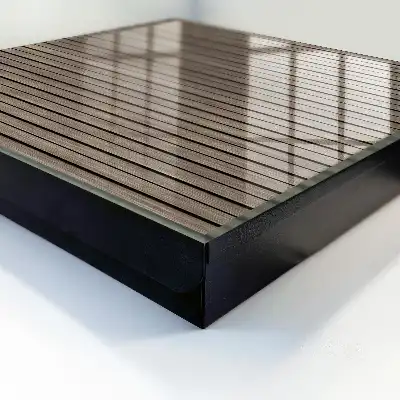 Houten planken met harmonieuze lijnen
