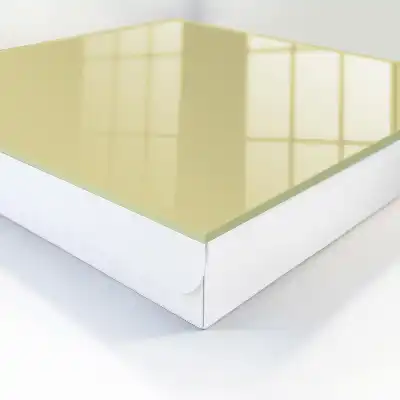 Pastelgele verf in een lichte tint