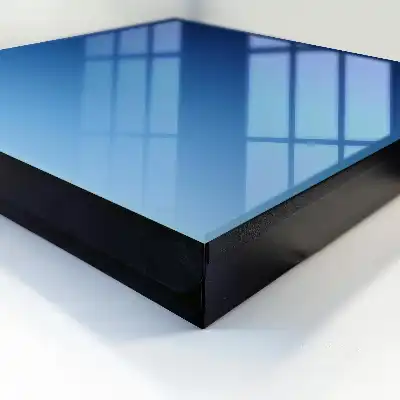 Rustgevend uitzicht op een blauwe omgeving