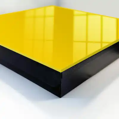 Intens gele en energieke kleur