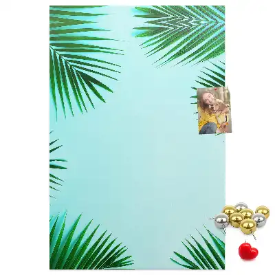 Prikbord van kurk Dicht tropisch bladgewas