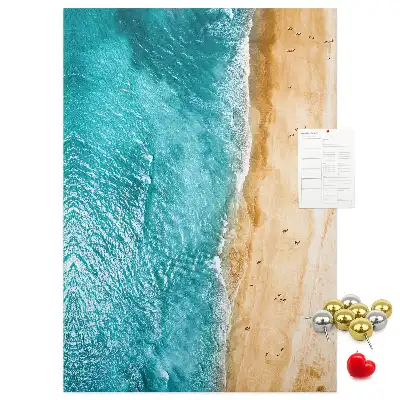 Prikbord Strand aan zee