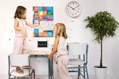 Prikbord Kleurrijke houten blokken