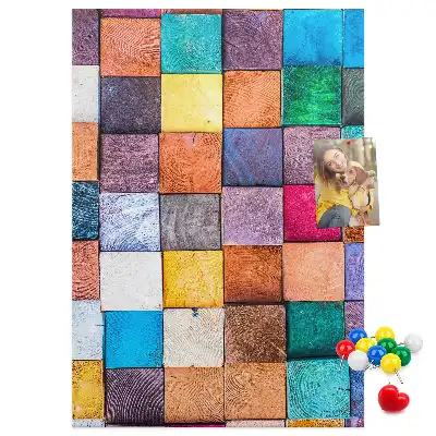 Prikbord Kleurrijke houten blokken