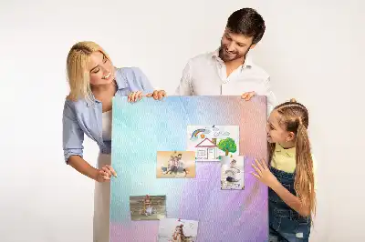 Prikbord van kurk Pastelkleurige veren