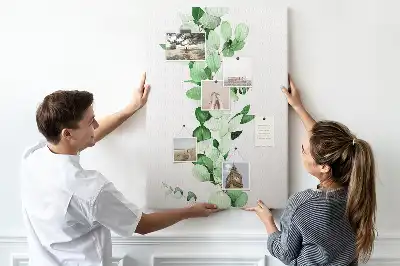 Prikbord van kurk Een tak met bladeren