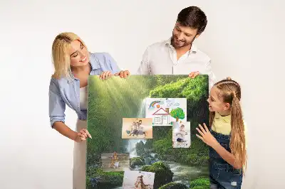 Prikbord van kurk Rotswaterval
