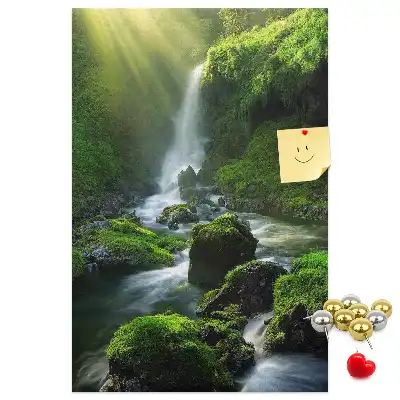 Prikbord van kurk Rotswaterval