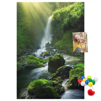 Prikbord van kurk Rotswaterval