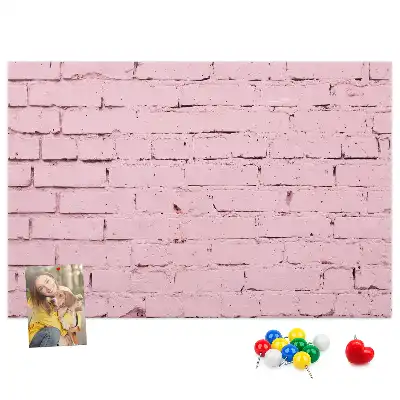 Kurk prikbord Bakstenen muur