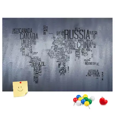 Kurken memobord wereldkaart met letters