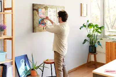 Memobord van kurk Historische atlas van de wereldbol retro