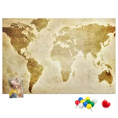 Memobord van kurk Historische atlas van de wereldbol retro
