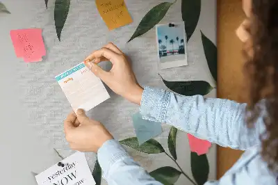 Memobord van kurk Lijst van bladeren