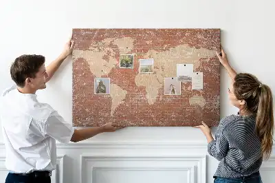 Kurk prikbord Wereldkaart op baksteen