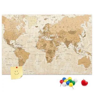 Kurken memobord met wereldkaart