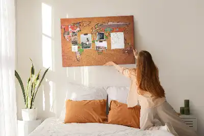 Kurk prikbord Wereldkaart met vlaggen