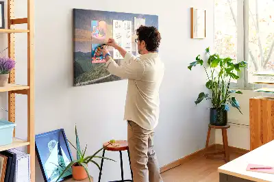 Memobord van kurk Uitzicht op bergen en valleien