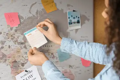 Memobord van kurk Gedetailleerde wereldkaart