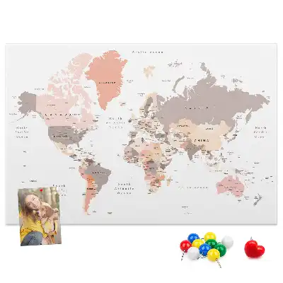Memobord van kurk Gedetailleerde wereldkaart