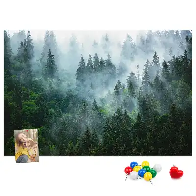 Kurk prikbord Mistig naaldbos