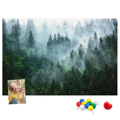 Kurk prikbord Mistig naaldbos