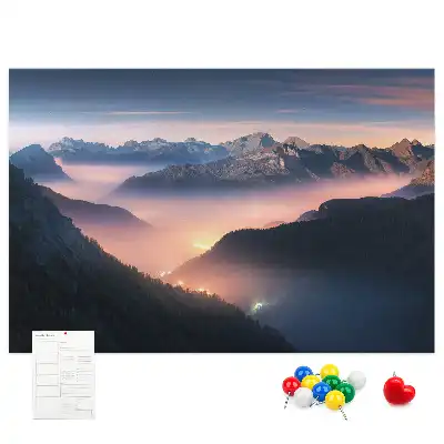 Kurk prikbord Bergtoppen landschap