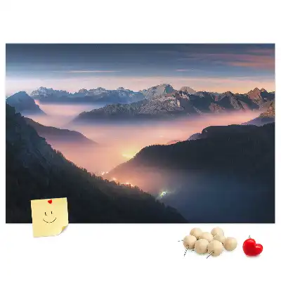 Kurk prikbord Bergtoppen landschap