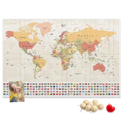 Memobord van kurk Ontwerp van een wereldkaart