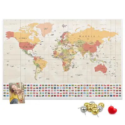 Memobord van kurk Ontwerp van een wereldkaart
