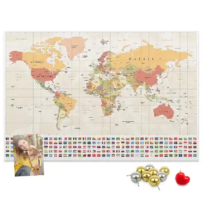 Memobord van kurk Ontwerp van een wereldkaart