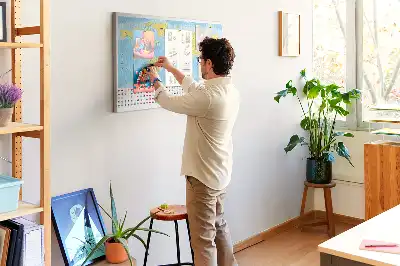 Kurk prikbord Wereldkaart en vlaggen