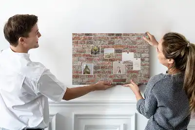 Memobord van kurk Baksteen muur