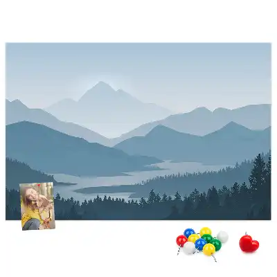 Kurk prikbord Panorama van een bergketen