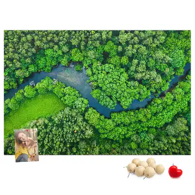 Kurk prikbord Rivier in het bos