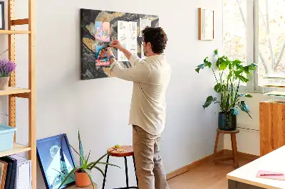 Kurk prikbord Vergulde rotsstructuur