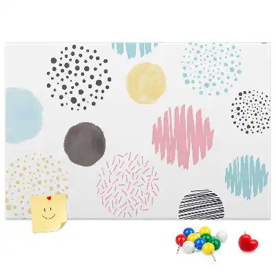 Kurken prikbord met geometrisch patroon