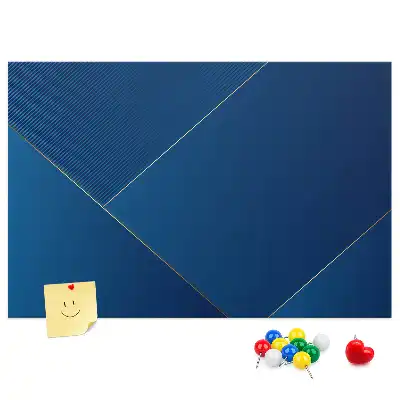Kurk prikbord met decoratieve abstractie