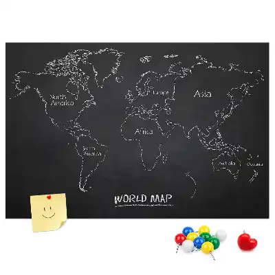 Memobord van kurk met wereldkaart