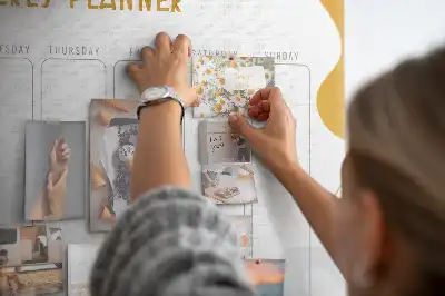 Memobord van kurk Zevendaags schema voor aan de muur